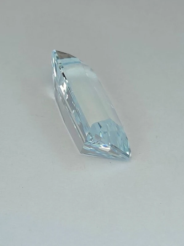 14.13ct Natural Aquamarine in Emerald Cut Faceted Loose Gemstone From Nigeria — view 3